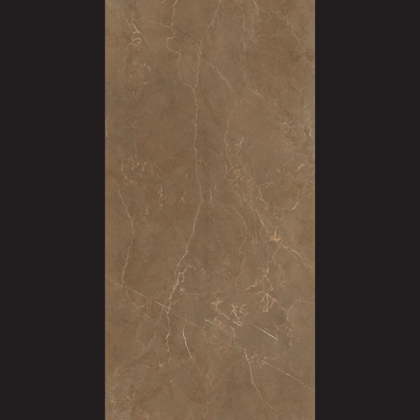 Maxima Brown - Image 2